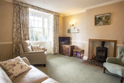 There is a separate guest lounge with digital TV and dining area There is a separate guest lounge with digital TV and dining area